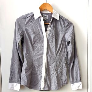 Women Size XS - Express Gray & White Button Up Shirt. So Professional!